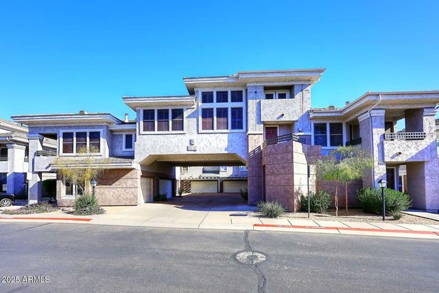 15221 N CLUBGATE Drive 1058, Scottsdale, AZ 85254