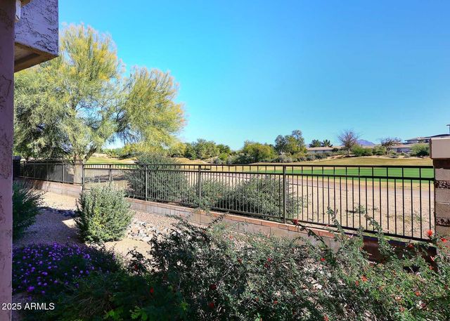 15221 N CLUBGATE Drive 1058, Scottsdale, AZ 85254