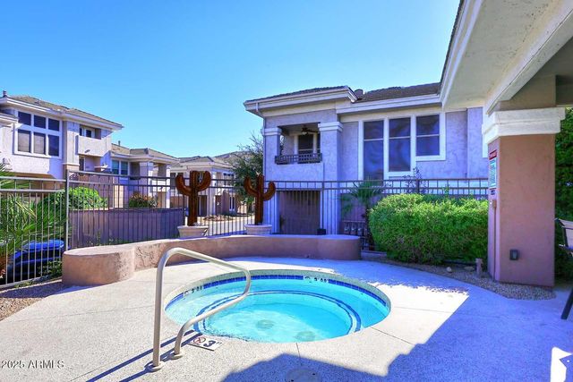 15221 N CLUBGATE Drive 1058, Scottsdale, AZ 85254