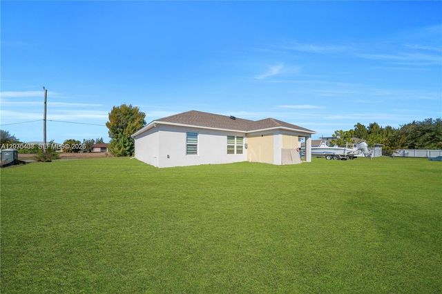 1105 NW 24th Pl, Cape Coral, FL 33993