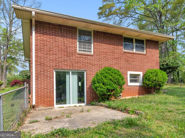 6663 Peacock Boulevard, Morrow, GA 30260