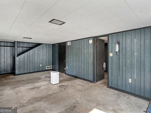 6663 Peacock Boulevard, Morrow, GA 30260