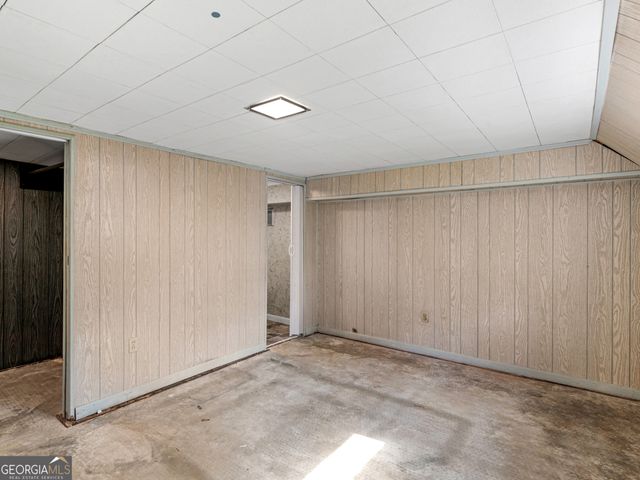 6663 Peacock Boulevard, Morrow, GA 30260