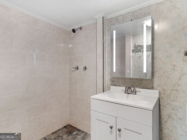 6663 Peacock Boulevard, Morrow, GA 30260