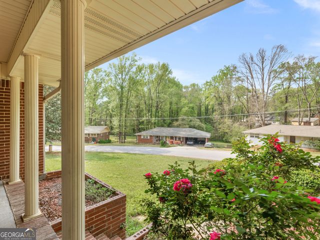 6663 Peacock Boulevard, Morrow, GA 30260