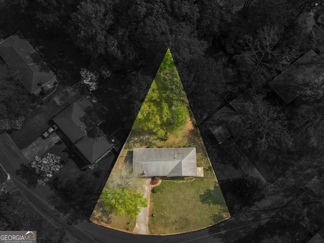 6663 Peacock Boulevard, Morrow, GA 30260