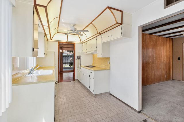 5439 Leader Ave, Sacramento, CA 95841