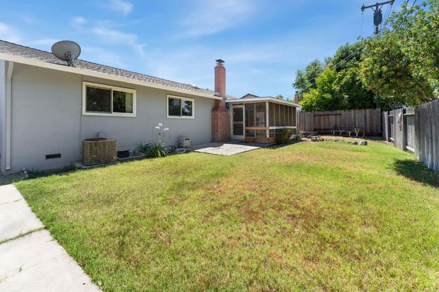 5439 Leader Ave, Sacramento, CA 95841
