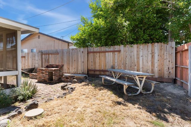 5439 Leader Ave, Sacramento, CA 95841