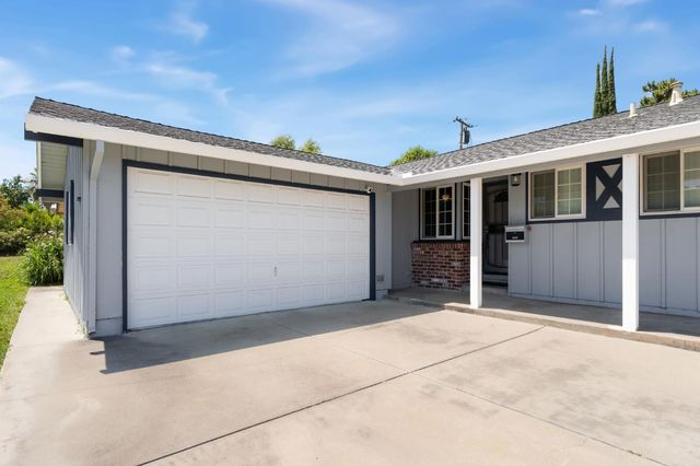 5439 Leader Ave, Sacramento, CA 95841