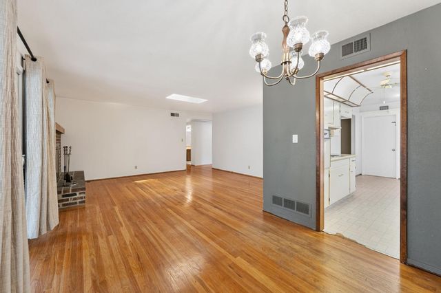 5439 Leader Ave, Sacramento, CA 95841