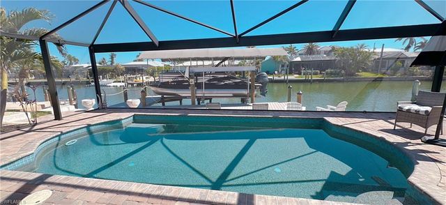 11 Palmview BLVD, Fort Myers Beach, FL 33931