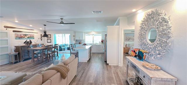 11 Palmview BLVD, Fort Myers Beach, FL 33931