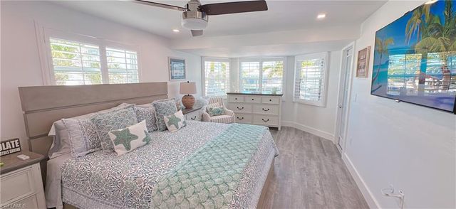 11 Palmview BLVD, Fort Myers Beach, FL 33931