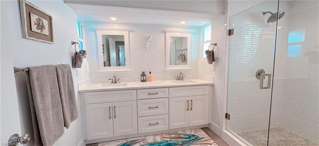 11 Palmview BLVD, Fort Myers Beach, FL 33931