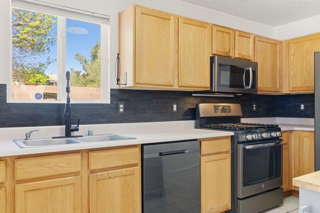 10731 Stanley Drive NW, Albuquerque, NM 87114