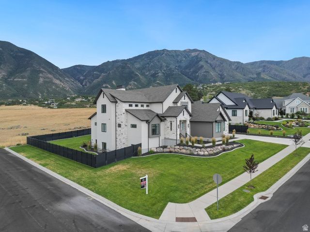 310 S AUTUMN BLAZE CIR, Woodland Hills, UT 84653