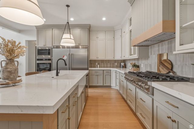 310 S AUTUMN BLAZE CIR, Woodland Hills, UT 84653
