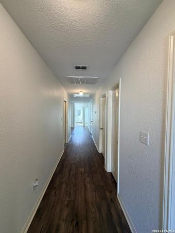 5651 Forest, San Antonio, TX 78252