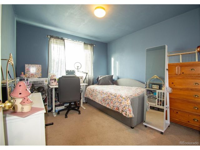 11438 Deerfield Dr, Firestone, CO 80504