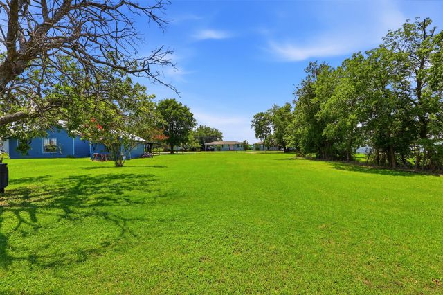 2501 Mcfarland, Caddo Mills, TX 75135