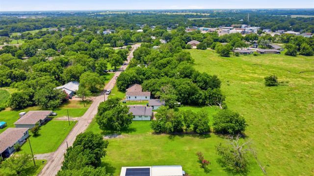2501 Mcfarland, Caddo Mills, TX 75135