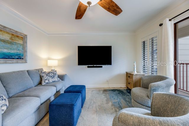 40 Folly Field Road 337, Hilton Head Island, SC 29928