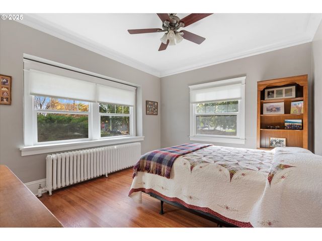 1402 2ND St, La Grande, OR 97850