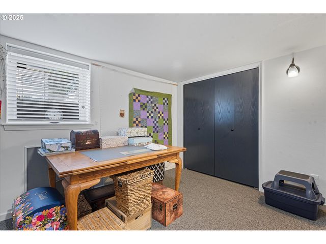 1402 2ND St, La Grande, OR 97850