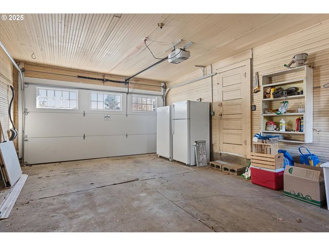 1402 2ND St, La Grande, OR 97850