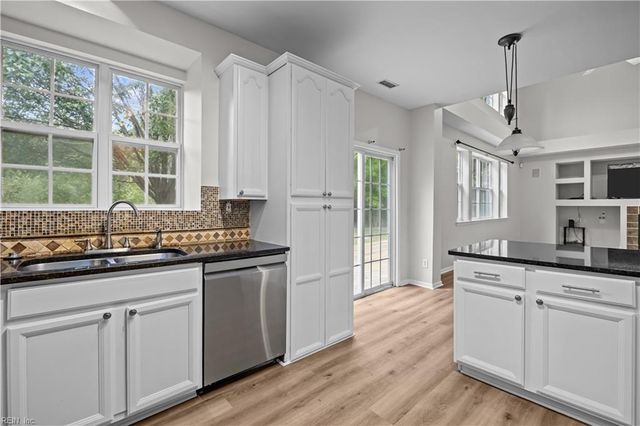 212 Andiron ARCH, Chesapeake, VA 23323