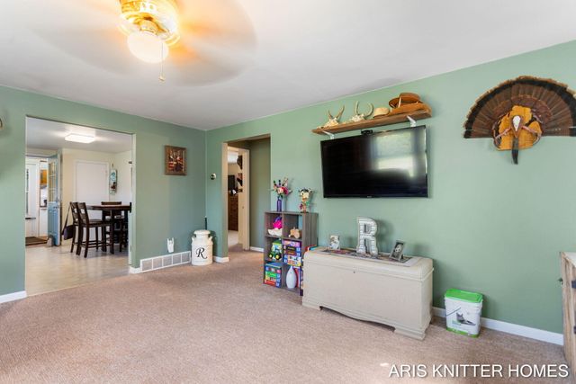 2756 Beeline Road, Holland Twp, MI 49424