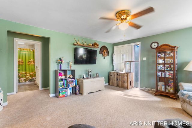 2756 Beeline Road, Holland Twp, MI 49424