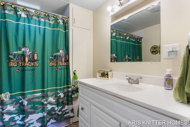 2756 Beeline Road, Holland Twp, MI 49424