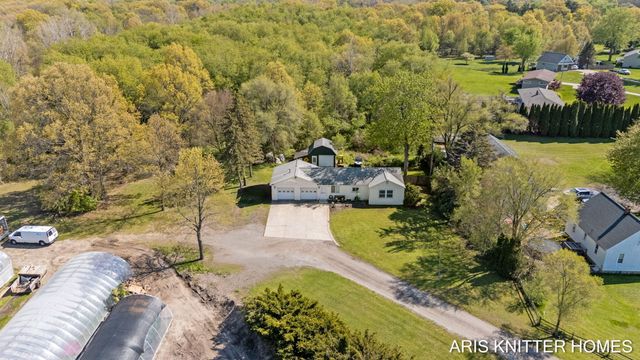 2756 Beeline Road, Holland Twp, MI 49424