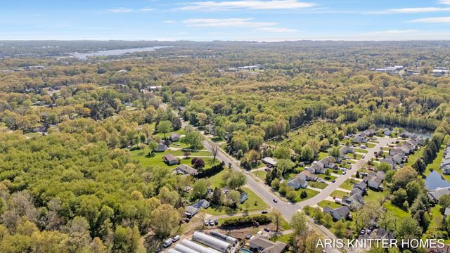 2756 Beeline Road, Holland Twp, MI 49424