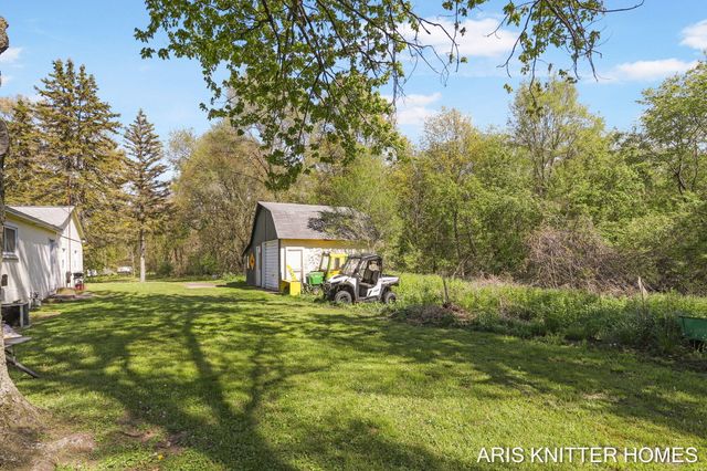 2756 Beeline Road, Holland Twp, MI 49424