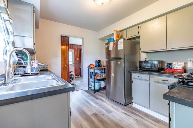 6269 Cleveland Street, Merrillville, IN 46410