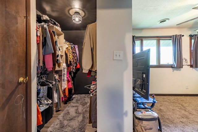 6269 Cleveland Street, Merrillville, IN 46410
