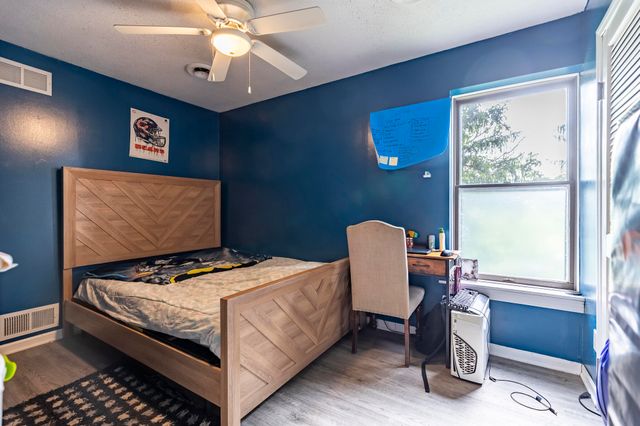 6269 Cleveland Street, Merrillville, IN 46410