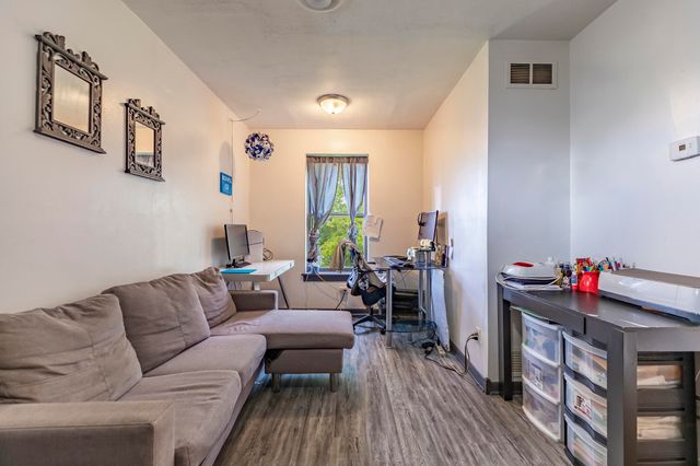 6269 Cleveland Street, Merrillville, IN 46410