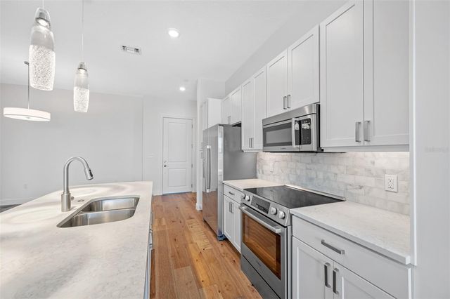 644 3RD AVENUE S 508, St Petersburg, FL 33701