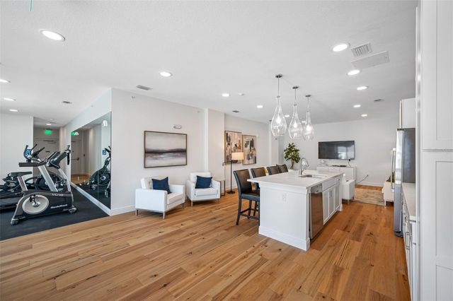 644 3RD AVENUE S 508, St Petersburg, FL 33701