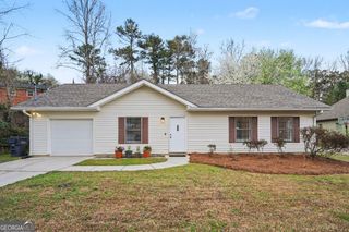 555 Cardell Circle SE, Mableton, GA 30126