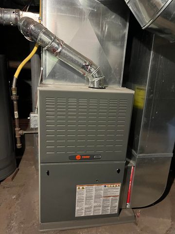 4 N West Street, Hillsdale City, MI 49242