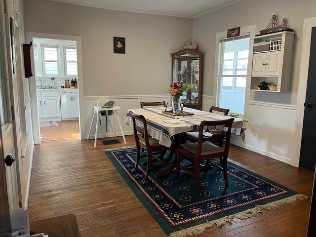 4 N West Street, Hillsdale City, MI 49242