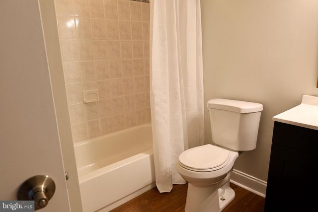 2063 HARBOUR DR, Palmyra, NJ 08065