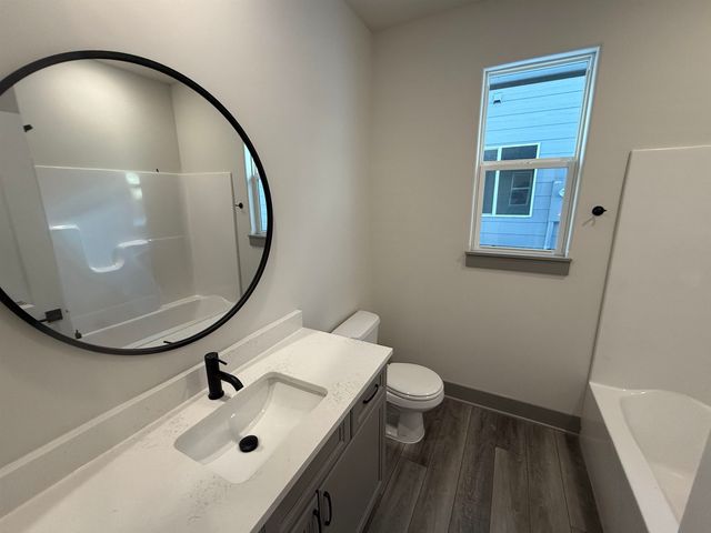 5534 W 42nd Street South, Wichita, KS 67215