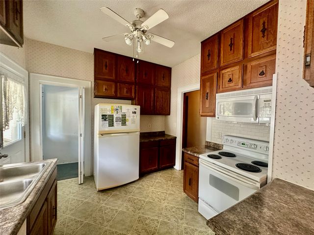 305 S Chestnut Street, Jefferson, IA 50129