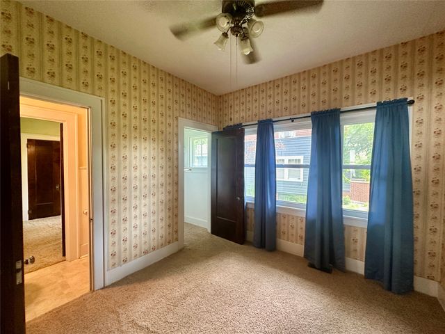 305 S Chestnut Street, Jefferson, IA 50129